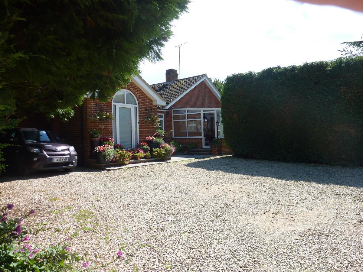 Follets B&B Pewsey Kültér fotó