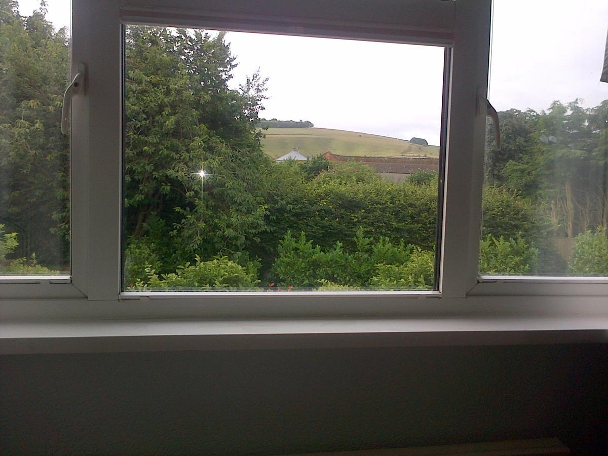 Follets B&B Pewsey Kültér fotó